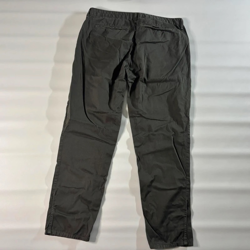 Men's Casual Elastic Waist Pants in Dark Gray